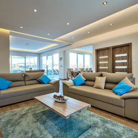 别墅 Ghea - Indoor Jacuzzi Pool, Sauna And Games *