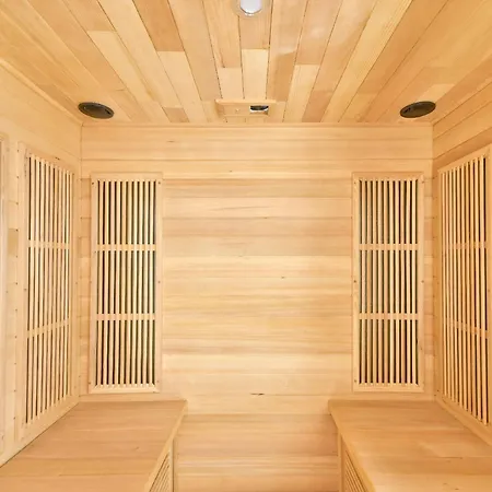 Ghea - Indoor Jacuzzi Pool, Sauna&games * Mellieħa