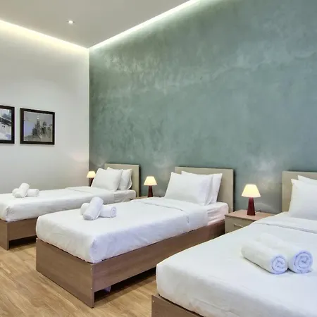 Villa Ghea - Indoor Jacuzzi Pool, Sauna And Games Mellieħa