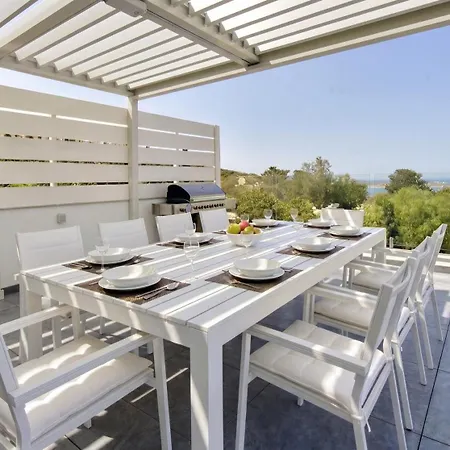 Ghea - Indoor Jacuzzi Pool, Sauna And Games Villa Mellieħa