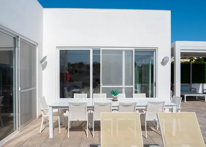 Ghea - Indoor Jacuzzi Pool, Sauna And Games * Mellieħa